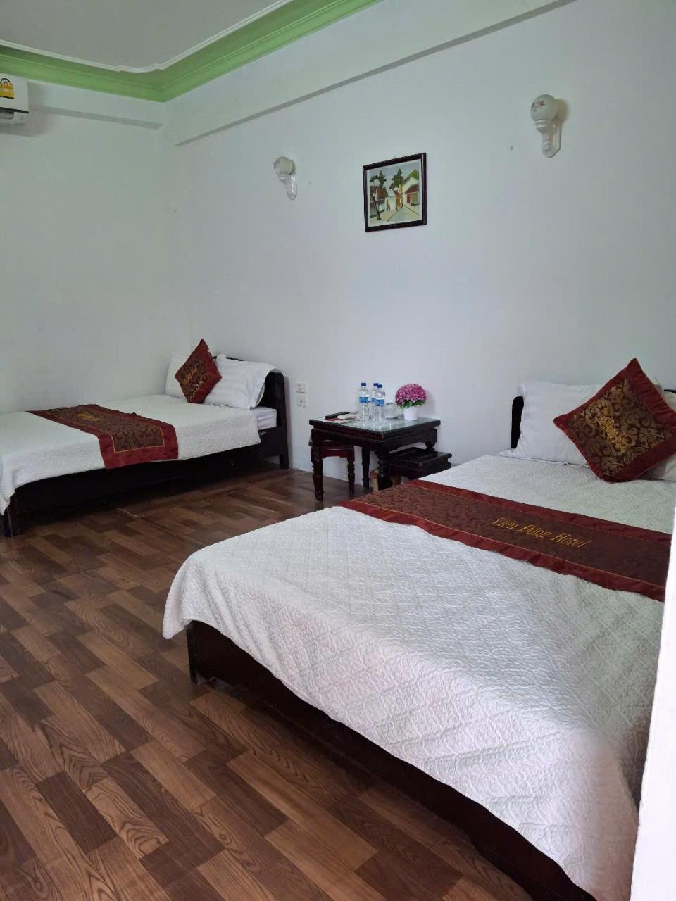 Hotel Khach San Vien Dong Cửa Lò Exterior foto