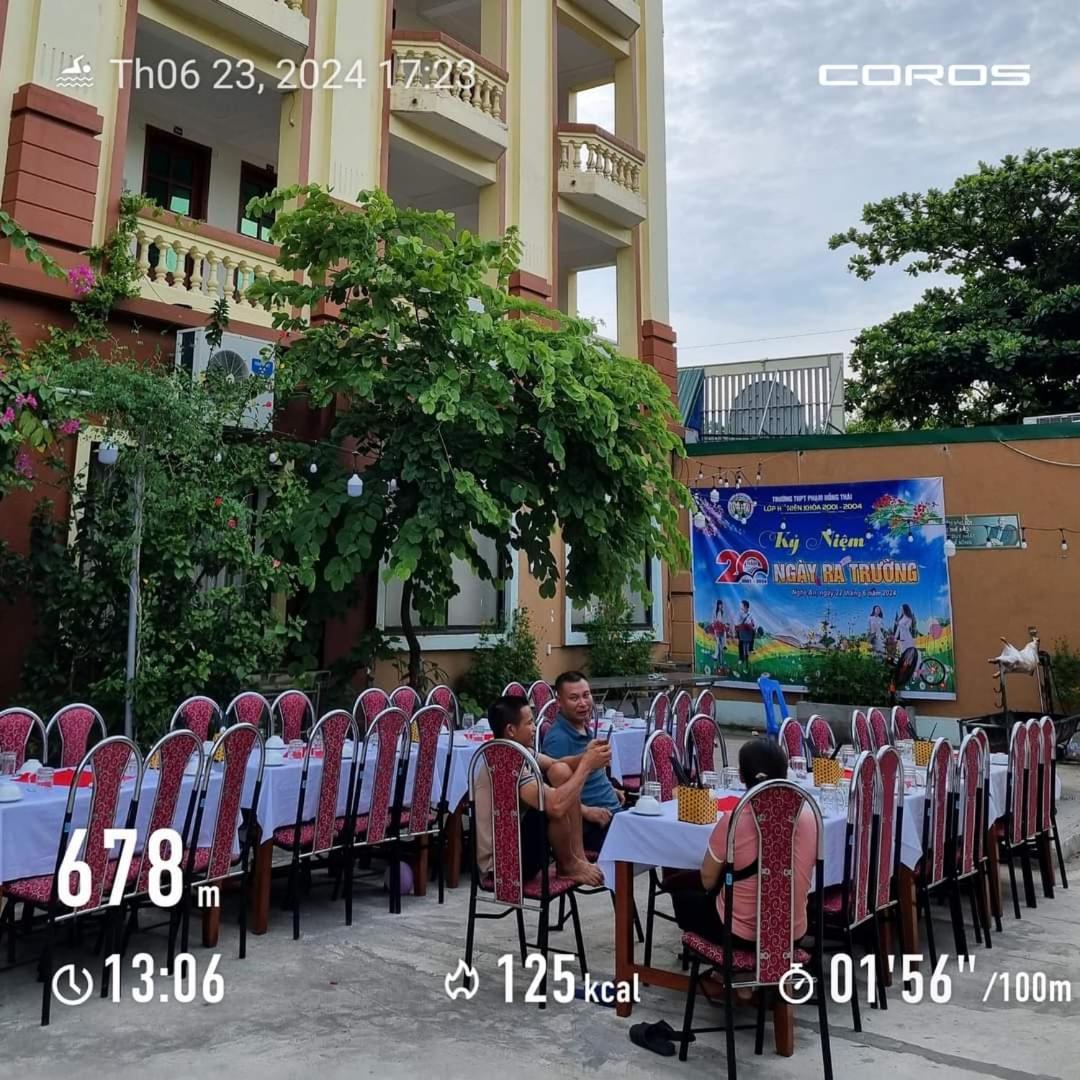 Hotel Khach San Vien Dong Cửa Lò Exterior foto